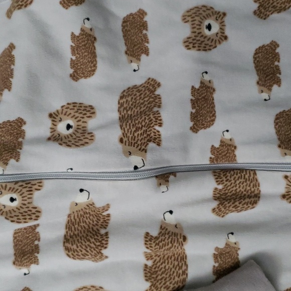 HA 3t unisex pajama zip up bears and socks - Picture 4 of 5